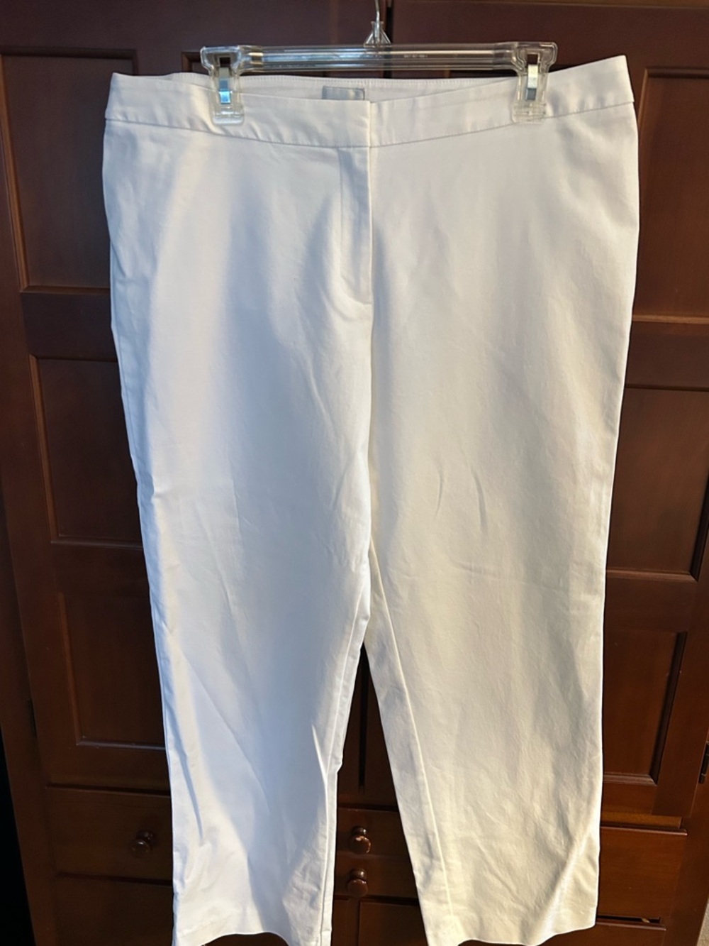 Chico’s white pants trouser